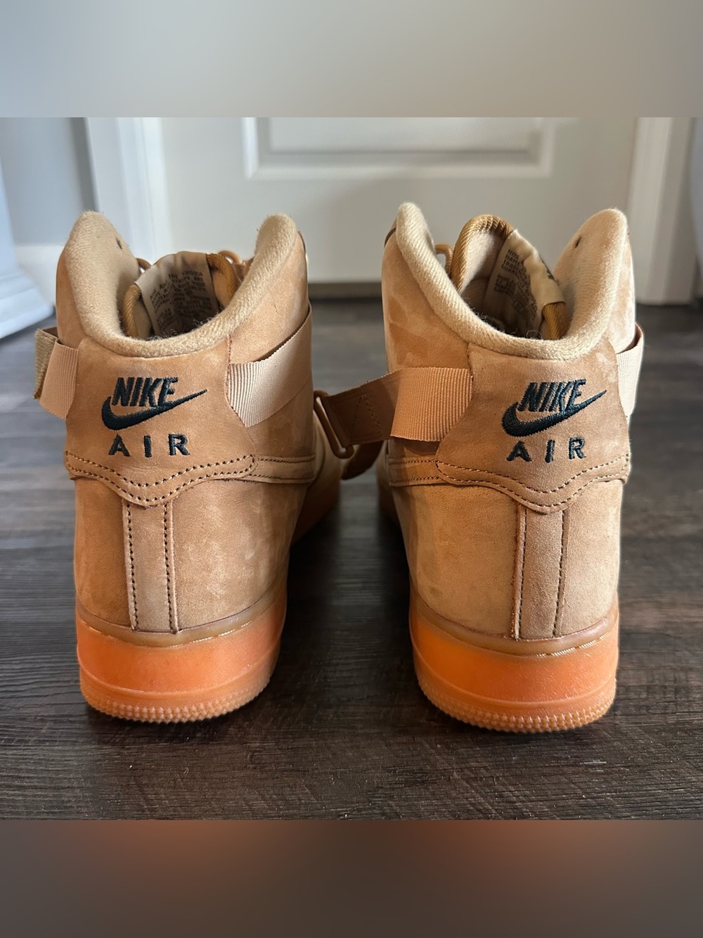 Nike Air Force 1 High ‘07 LV8 WB - Picture 4 of 8